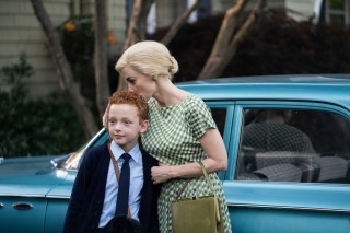 Eamon Patrick O'Connell en Jessica Chastain in Mothers' Instinct