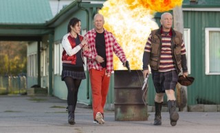 Mary-Louise Parker, Bruce Willis en John Malkovich in Red 2