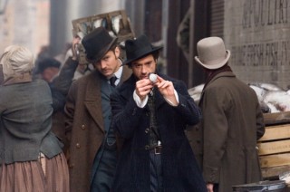 Robert Downey Jr. en Jude Law in Sherlock Holmes