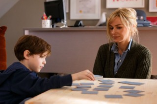 Jacob Tremblay en Naomi Watts in Shut In