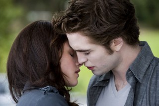 Robert Pattinson en Kristen Stewart in The Twilight Saga: New Moon