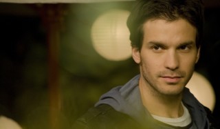 Santiago Cabrera in La vida de los peces