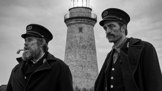 Willem Dafoe en Robert Pattinson in The Lighthouse