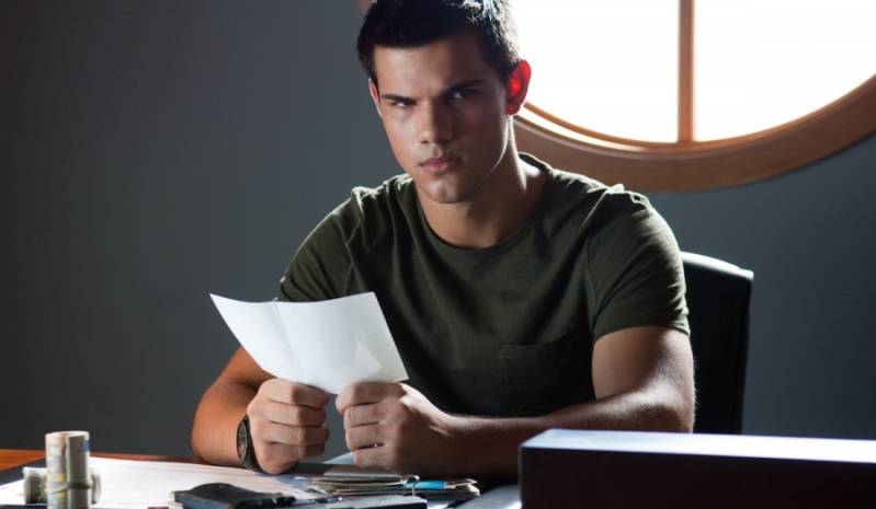 Taylor Lautner in Abduction (c) eOne