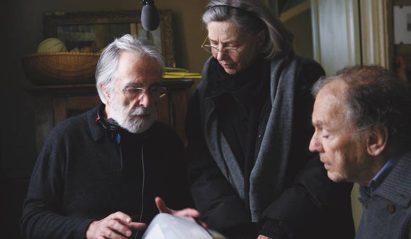 Michael Haneke op de set van Amour