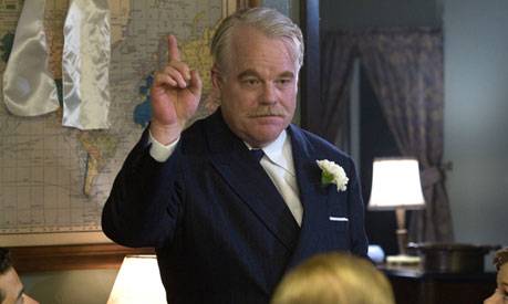 Philip Seymour Hoffman is The Master (c) A-film