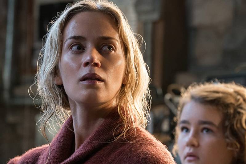 Emily Blunt en Millicent Simmonds in A Quiet Place © 2018 Jonny Cournoyer | Paramount Pictures. All rights reserved.