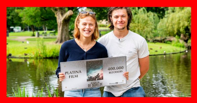 Susan Radder en Gijs Blom met de Platina Film Award © Fotocredit: NFF/Joke Schut