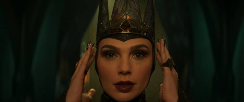 Gal Gadot als de Evil Stepmother (c) Copyright The Walt Disney Company, 2025.